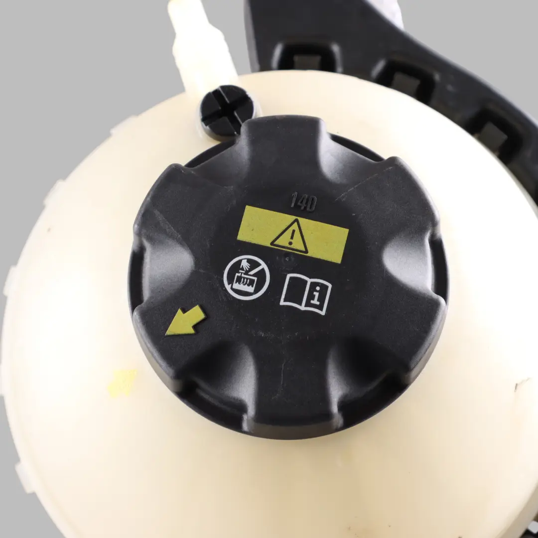 Expansion Coolant Reservoir Header Tank 7647285 to BMW F07 LCI F10 F11 with Part number 8614293 BMW F07 LCI F10 F11 Expansion Coolant Reservoir Header Tank 7647285 - SKU 8614293-1 - Part number 8614293