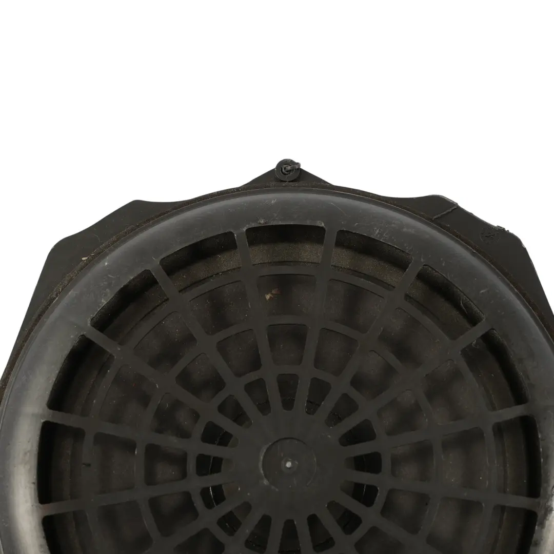 Subwoofer Altavoz De Graves De Estante Trasero Bose para Audi A4 B7 con número de pieza 8E5035412 Audi A4 B7 Subwoofer Altavoz De Graves De Estante Trasero Bose - SKU 8E5035412 - Número de pieza 8E5035412