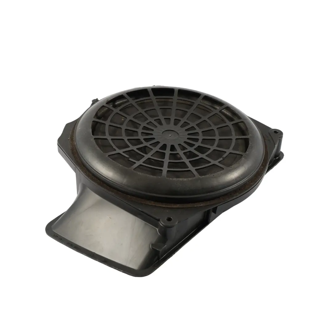Subwoofer Głośnik Audio Półki Bagażnika Tylnej Bose do Audi A4 B7 o numerze 8E5035412 Audi A4 B7 Subwoofer Głośnik Audio Półki Bagażnika Tylnej Bose - SKU 8E5035412 - Numer Części 8E5035412