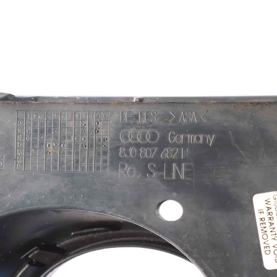 Front Bumper Fog Light Cover Grid Grille Trim Right O/S to Audi TT 8J with Part number 8J0807682H Audi TT 8J Front Bumper Fog Light Cover Grid Grille Trim Right O/S - SKU 8J0807682H - Part number 8J0807682H