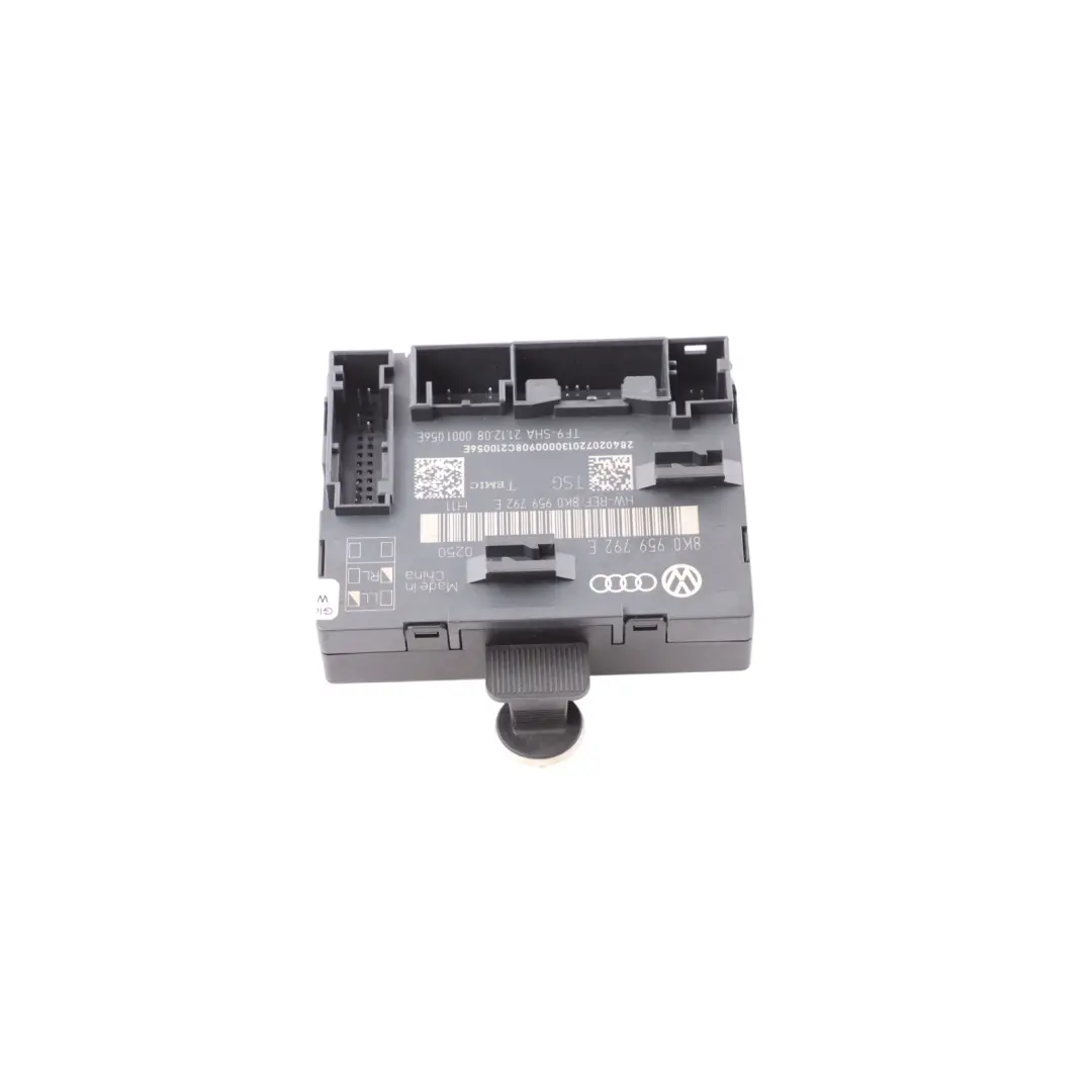 Modulo Porta Anteriore Modulo Controllo ECU Sinistra per Audi A4 B8 A5 8T con numero di parte 8K0959792E Audi A4 B8 A5 8T Modulo Porta Anteriore Modulo Controllo ECU Sinistra - SKU 8K0959792E - Numero di parte 8K0959792E