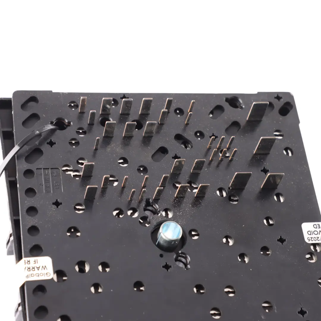 Mk3 Fuse Box Electrical Control Unit Module to Volkswagen VW Scirocco with Part number 8K290612 Volkswagen VW Scirocco Mk3 Fuse Box Electrical Control Unit Module - SKU RHD-8K290612 - Part number 8K290612