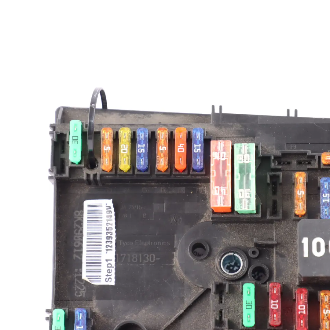 Volkswagen VW Scirocco Mk3 Fuse Box Electrical Control Unit Module - SKU RHD-8K290612 - Part number 8K290612