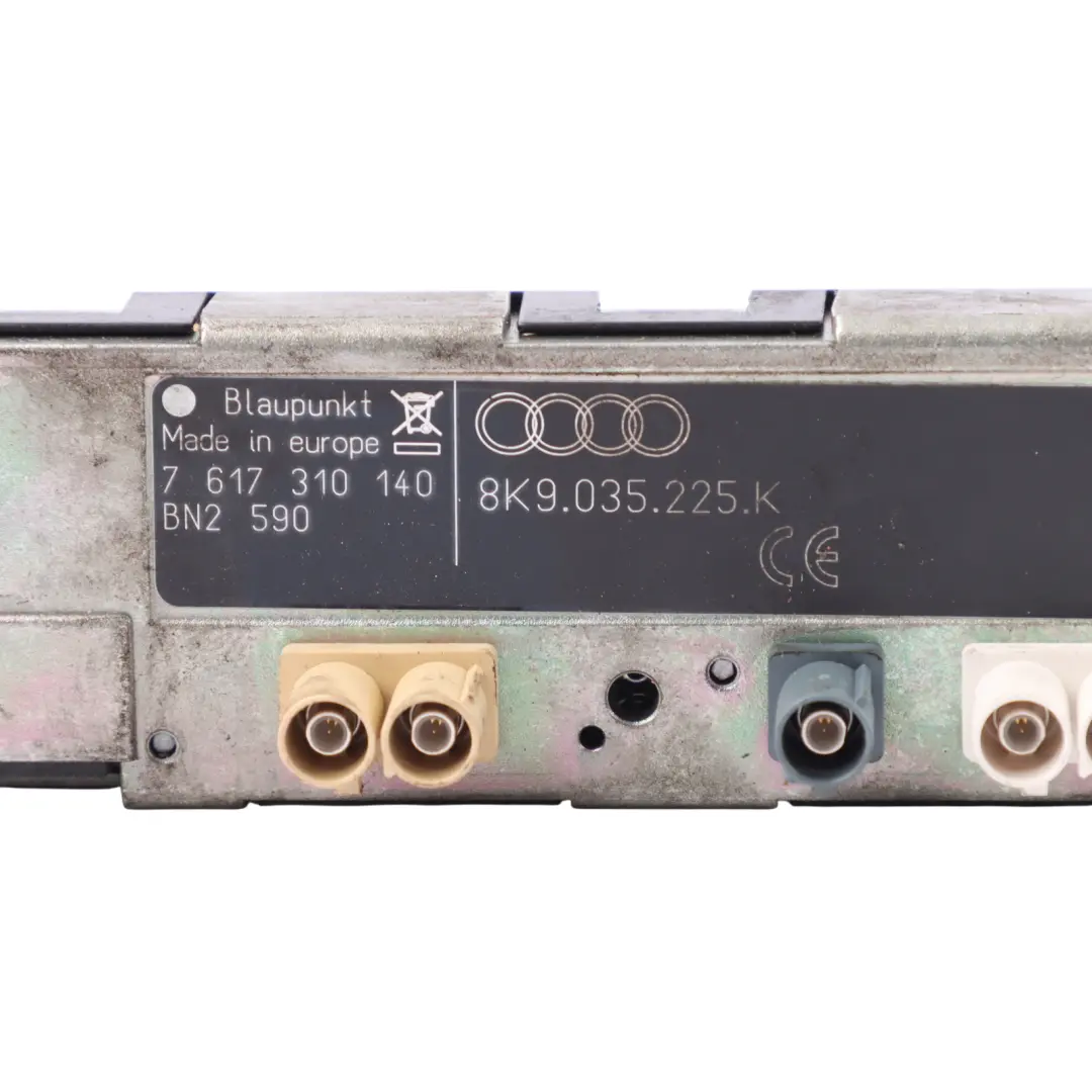 Bootlid Aerial Audio Antenna Booster Amplifier to Audi A4 B8 A5 8T with Part number 8K9035225K Audi A4 B8 A5 8T Bootlid Aerial Audio Antenna Booster Amplifier - SKU 8K9035225K - Part number 8K9035225K