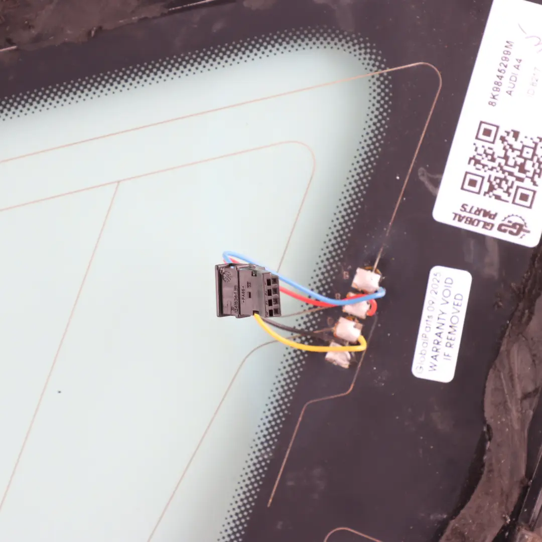 Vitre Latérale Arrière Gauche Verte Modèle AS2 pour Audi A4 B8 à propos du numéro de pièce 8K9845299M Audi A4 B8 Vitre Latérale Arrière Gauche Verte Modèle AS2 - SKU 8K9845299M - Numéro de pièce 8K9845299M