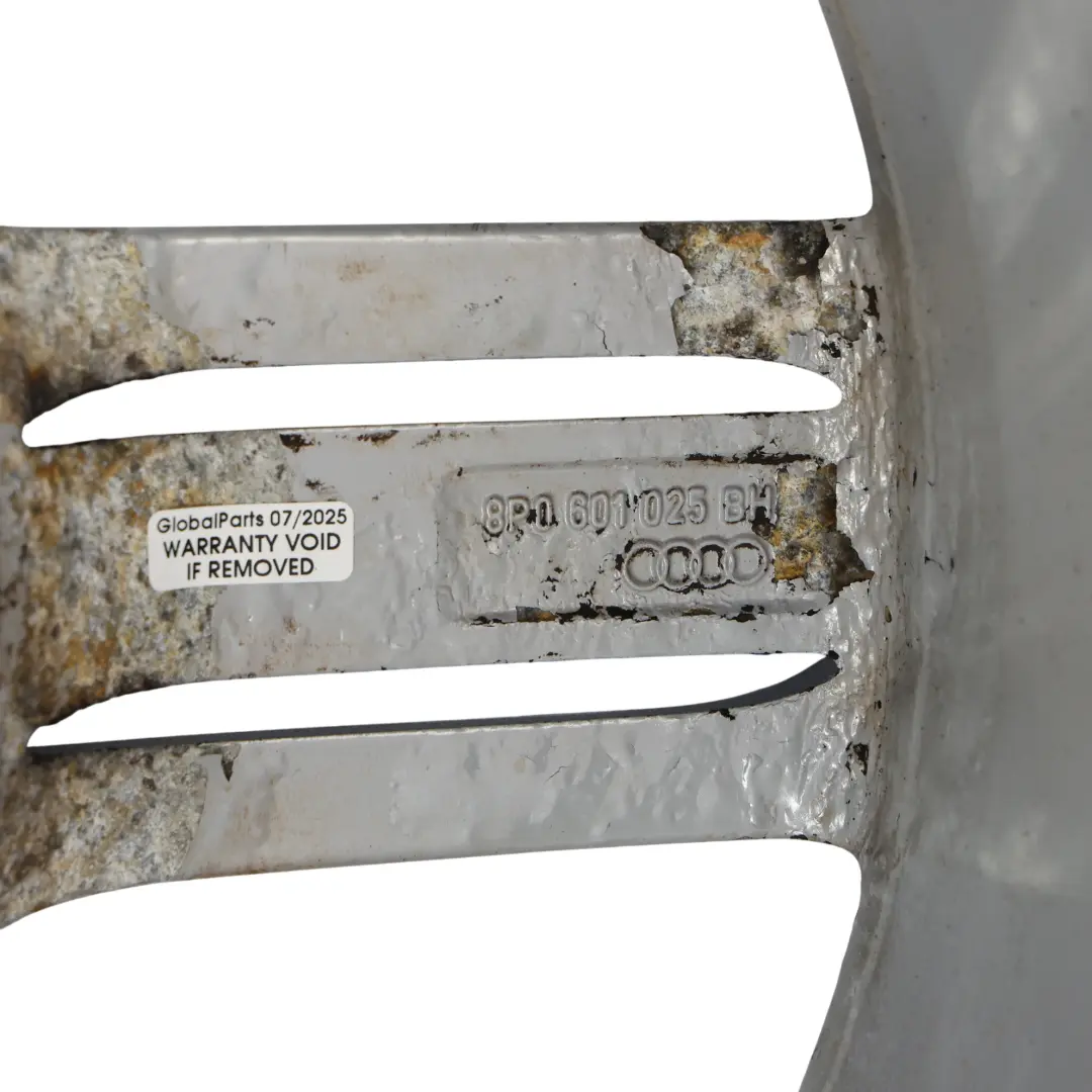 Leicht Metall Felge Silber 18" 7,5J ET:54 für Audi A3 8P mit Teilenummer 8P0601025BH Audi A3 8P Leicht Metall Felge Silber 18" 7,5J ET:54 - SKU 8P0601025BH-1 - Teilenummer 8P0601025BH