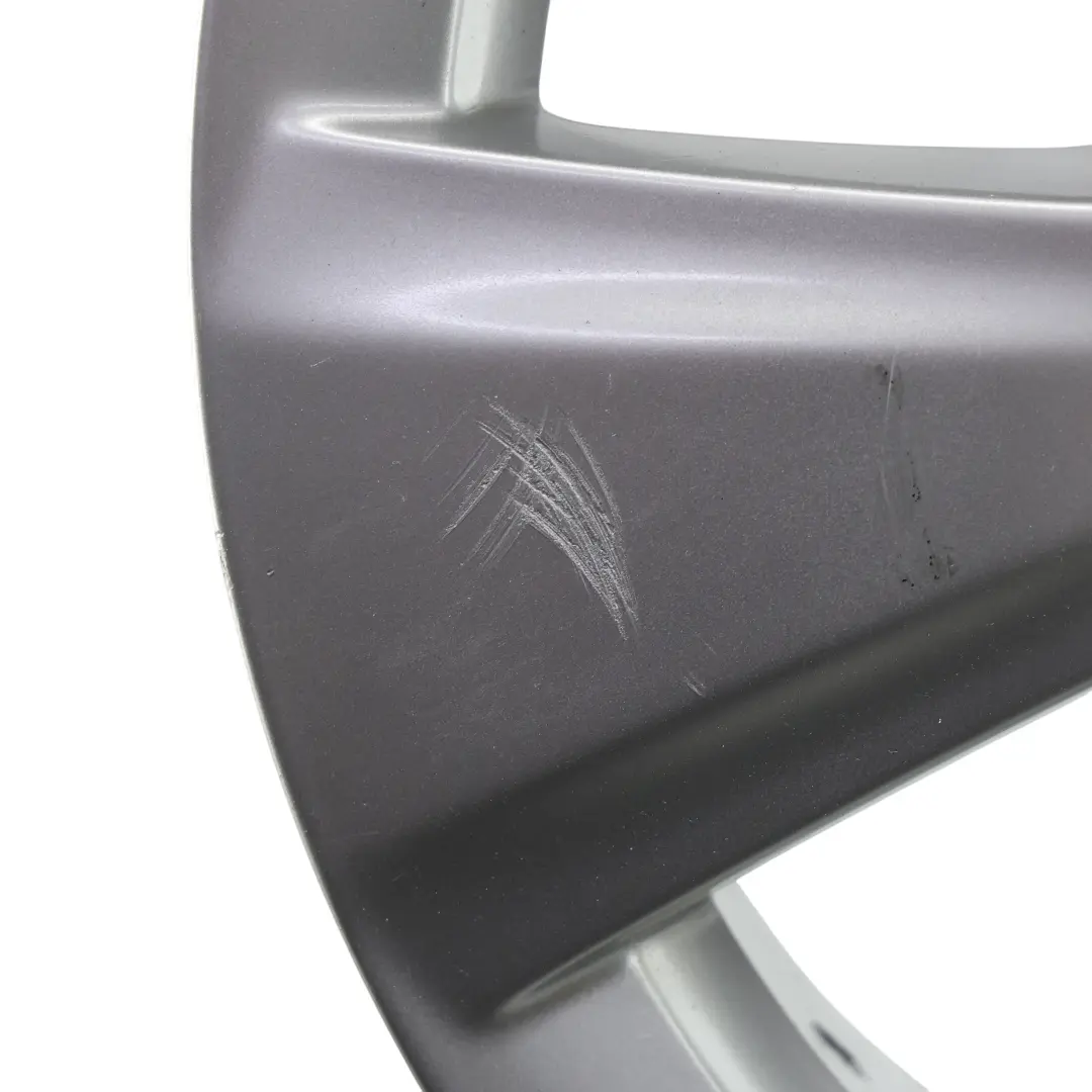 Audi A3 8P Llanta Aleación Plateada 16" 6,5J ET:50 8P0601025BJ - SKU 8P0601025BJ-2 - Número de pieza 8P0601025BJ-2