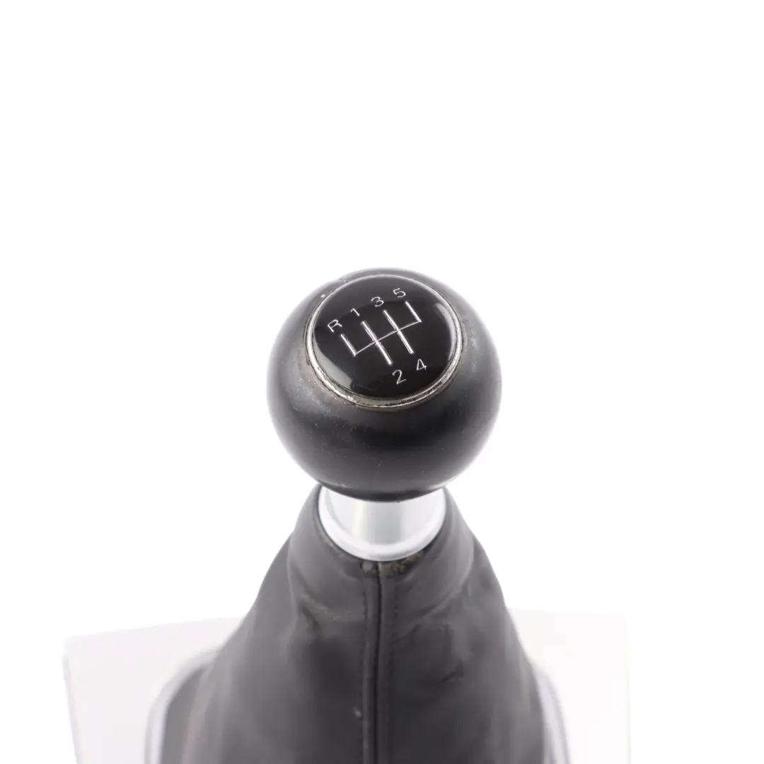 Stick Selector Knob Manual 5 Speed Leather to Audi A1 8X Gear Shifter with Part number 8P0863279 Audi A1 8X Gear Shifter Stick Selector Knob Manual 5 Speed Leather - SKU 8P0863279 - Part number 8P0863279