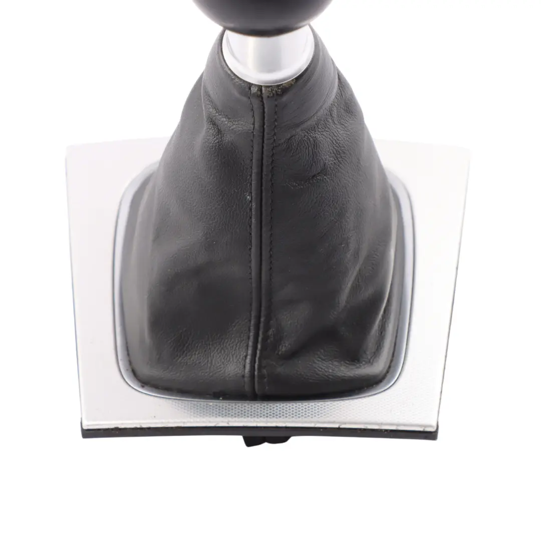Stick Selector Knob Manual 5 Speed Leather to Audi A1 8X Gear Shifter with Part number 8P0863279 Audi A1 8X Gear Shifter Stick Selector Knob Manual 5 Speed Leather - SKU 8P0863279 - Part number 8P0863279