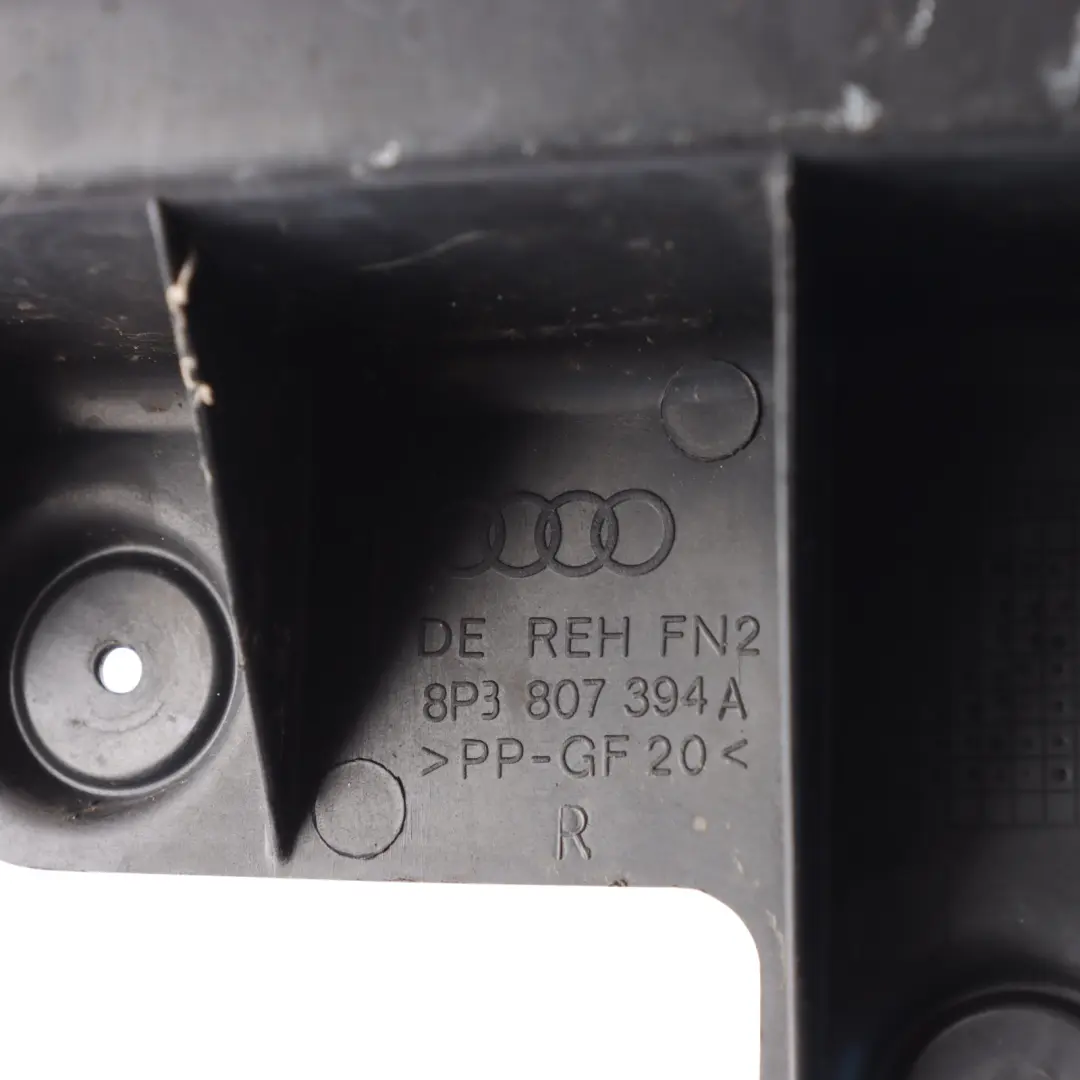 Audi A3 8P Support Fixation Rail Guidage Pare Chocs Arrière Côté - SKU 8P3807394A - Numéro de pièce 8P3807394A