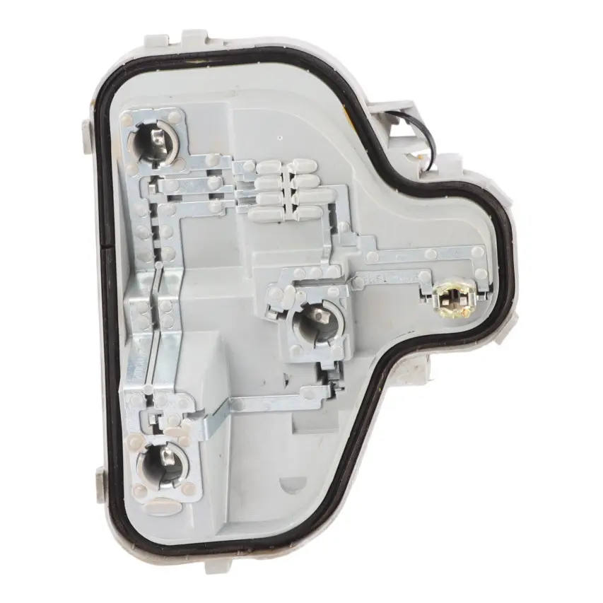 Audi A3 8P Uchwyt Żarówki Lampy Tylnej Tył Lewy 8P3945257A