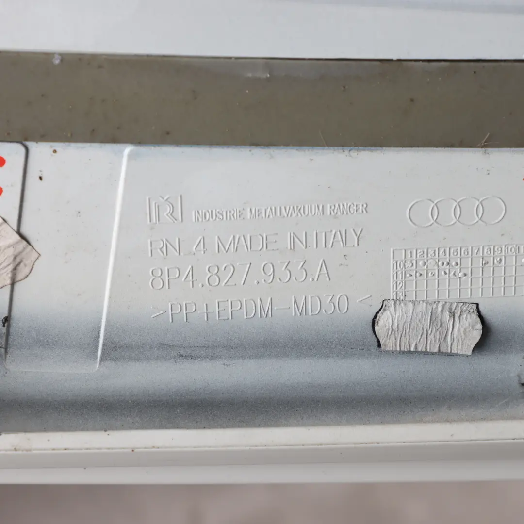 8Y Rear Spoiler Bootlid Tailgate Ibis White - Y9C to Audi A3 S3 with Part number 8P4827933A Audi A3 S3 8Y Rear Spoiler Bootlid Tailgate Ibis White - Y9C - SKU 8P4827933A-IWH - Part number 8P4827933A