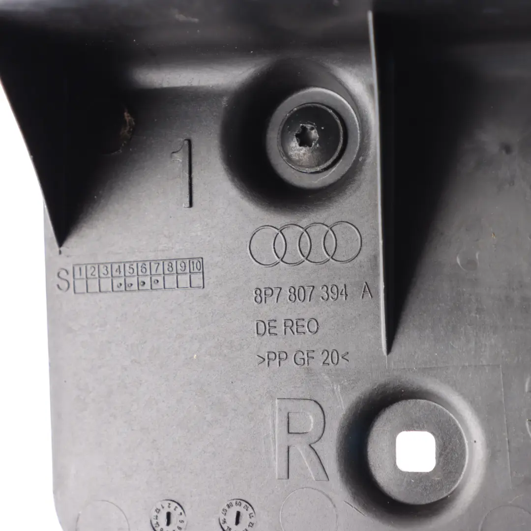 Audi A3 8P Staffa Montaggio Paraurti Posteriore Supporto Guida Destra - SKU 8P7807394A - Numero di parte 8P7807394A