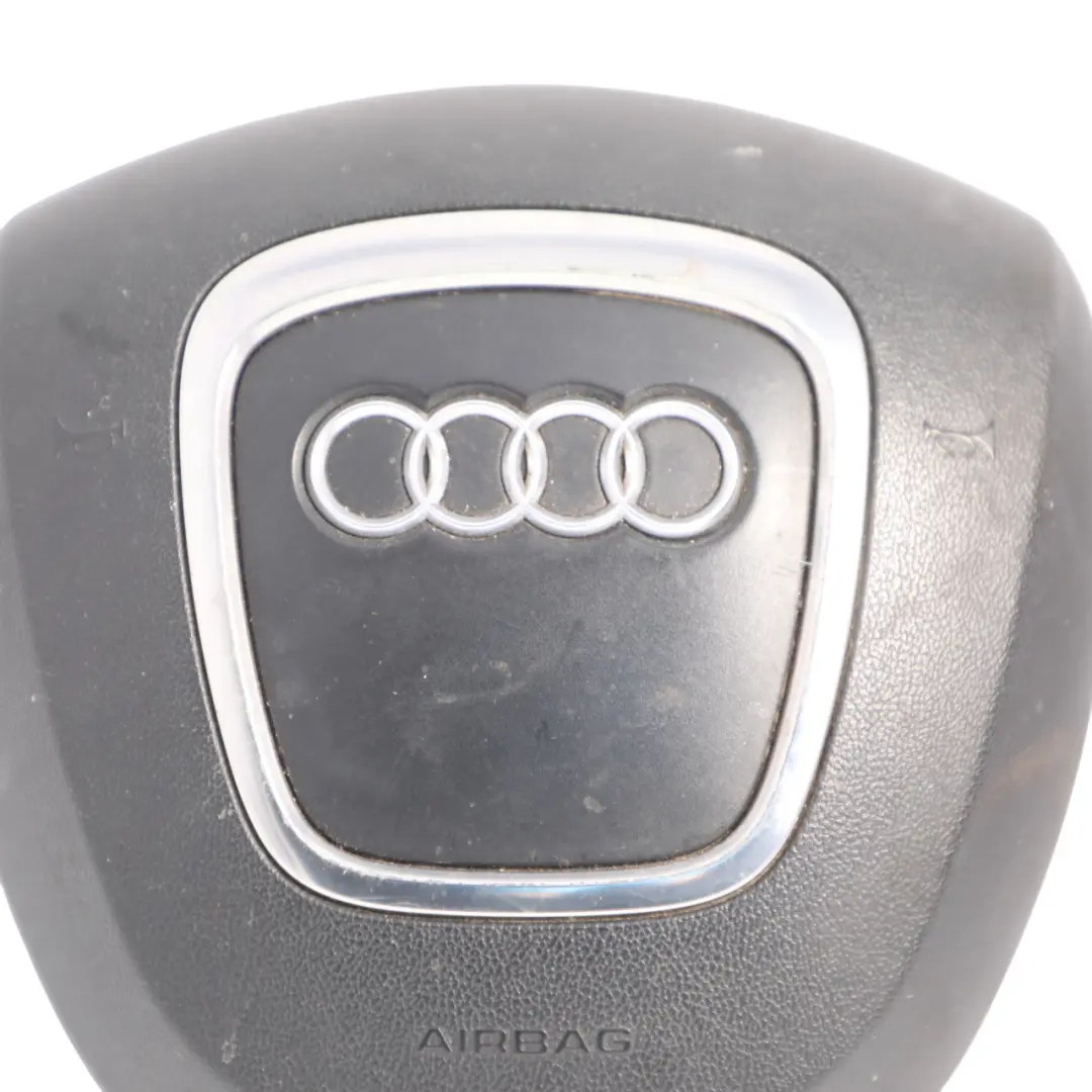 Steering Wheel Air Module Driver's Side Unit to Audi A3 8P with Part number 8P7880201G Audi A3 8P Steering Wheel Air Module Driver's Side Unit - SKU 8P7880201G - Part number 8P7880201G