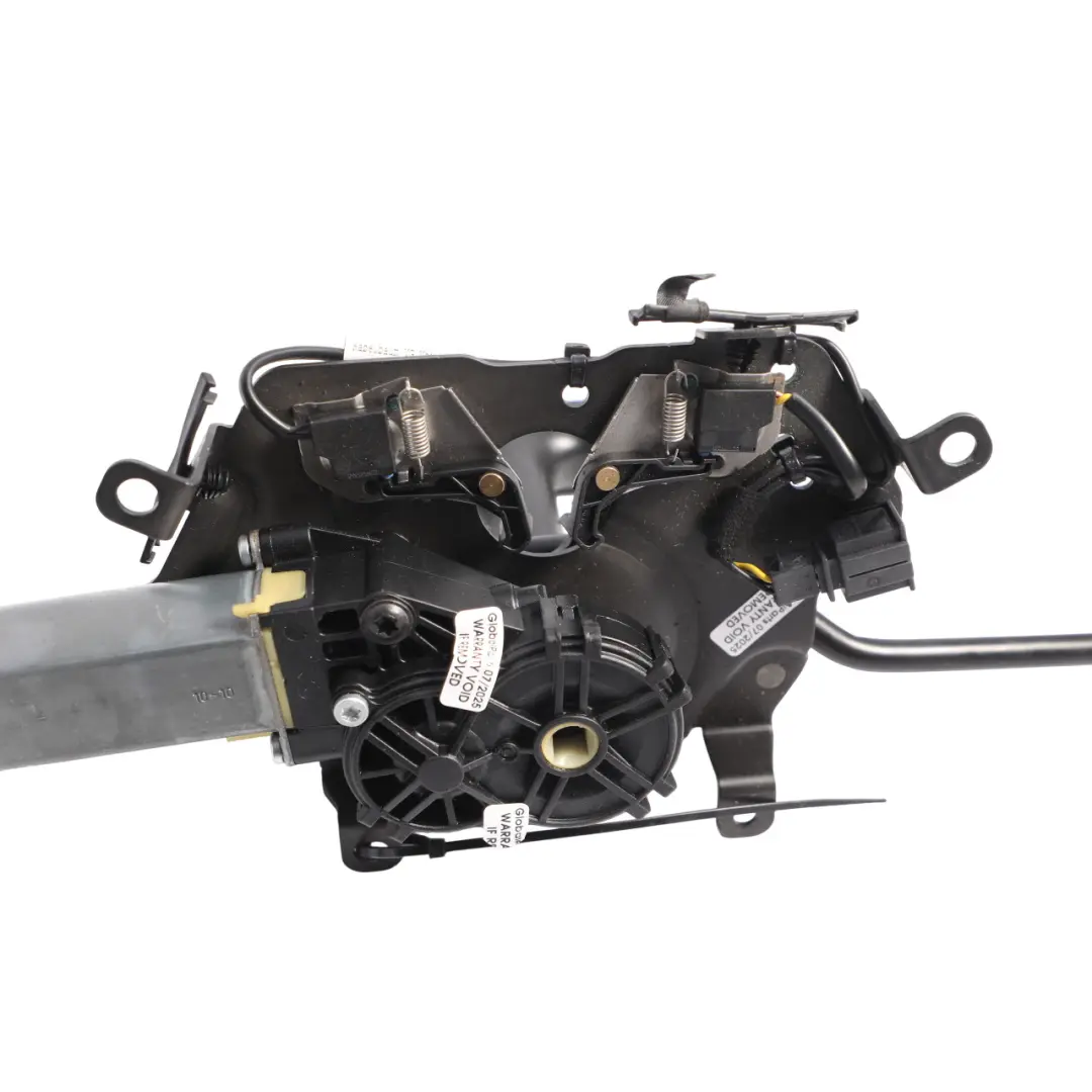 Front Repair Roof Electric Motor Mechanism to Audi A3 8P Convertible with Part number 8P7898925 Audi A3 8P Convertible Front Repair Roof Electric Motor Mechanism - SKU 8P7898925 - Part number 8P7898925