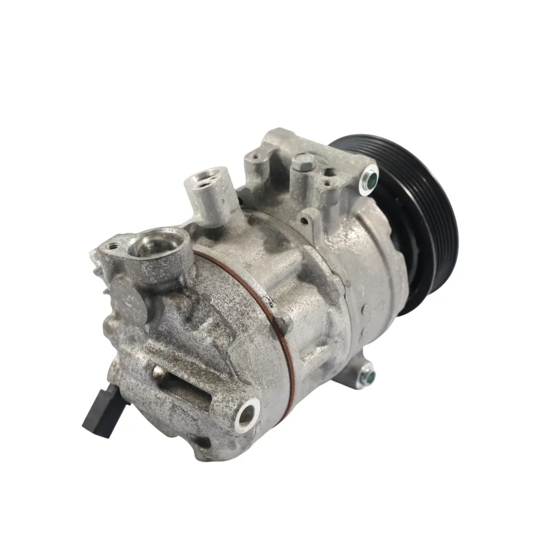 Audi A4 B8 A5 8T Pompa Compressore Aria Condizionata A/C - SKU 8T0260805E - Numero di parte 8T0260805E