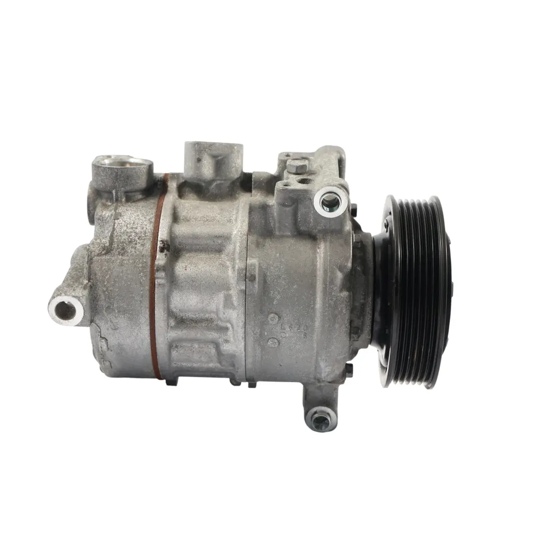 Pompa Sprężarki Klimatyzacji do Audi A4 B8 A5 8T o numerze 8T0260805E Audi A4 B8 A5 8T Pompa Sprężarki Klimatyzacji - SKU 8T0260805E - Numer Części 8T0260805E