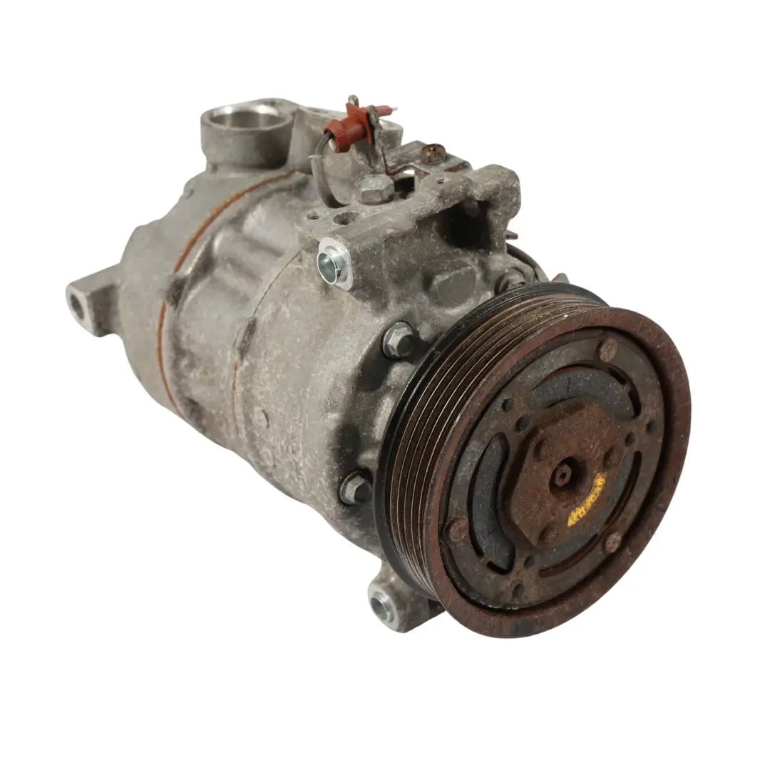 Pompa Compressore Aria Condizionata A/C per Audi A4 B8 A5 8T con numero di parte 8T0260805F Audi A4 B8 A5 8T Pompa Compressore Aria Condizionata A/C - SKU 8T0260805F - Numero di parte 8T0260805F