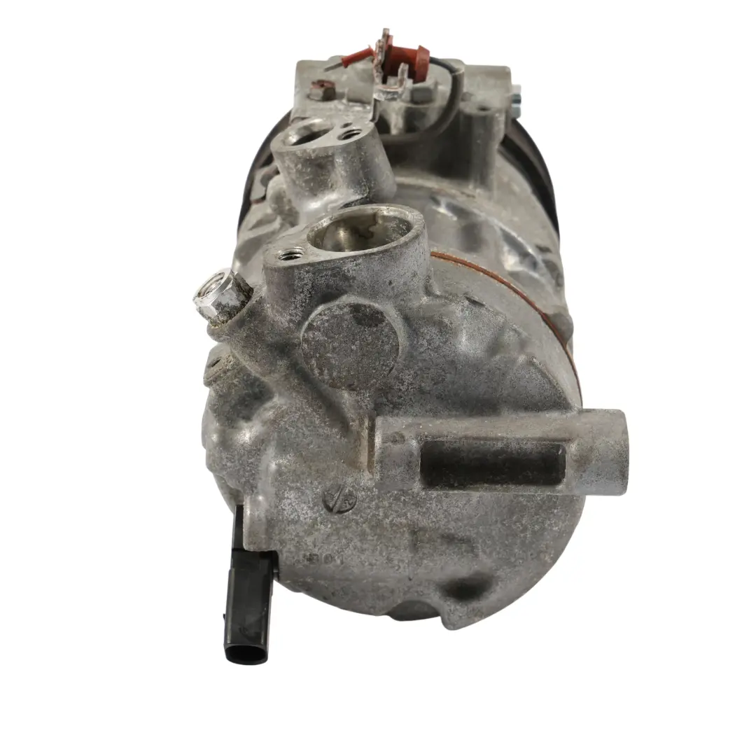 A/C Air Condition Compressor Pump to Audi A4 B8 A5 8T with Part number 8T0260805F Audi A4 B8 A5 8T A/C Air Condition Compressor Pump - SKU 8T0260805F - Part number 8T0260805F