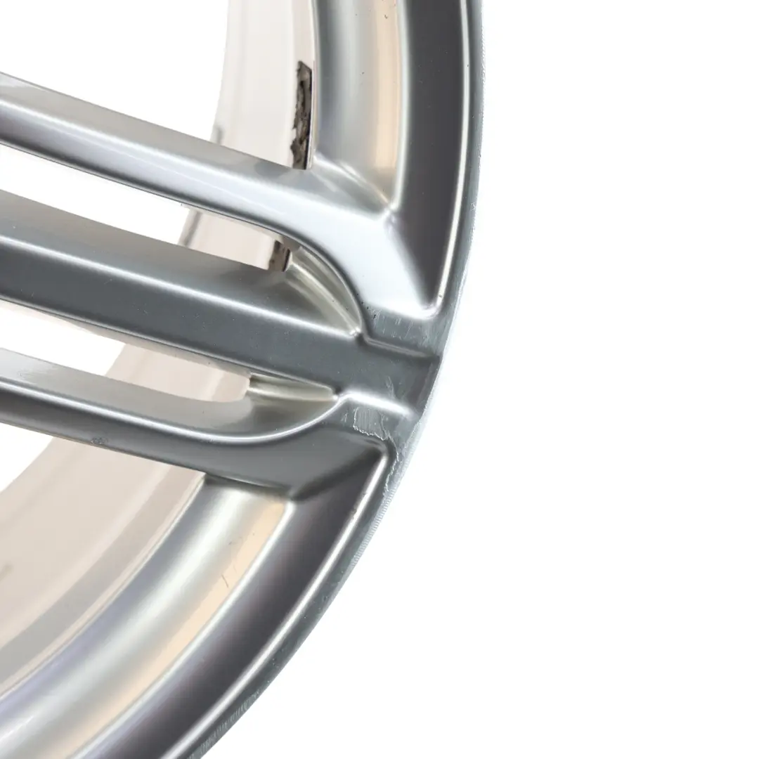 Felga Aluminiowa Srebrna 19" ET:36 8,5J do Audi Q3 8U o numerze 8U0601025AC Audi Q3 8U Felga Aluminiowa Srebrna 19" ET:36 8,5J - SKU 8U0601025AC-2 - Numer Części 8U0601025AC