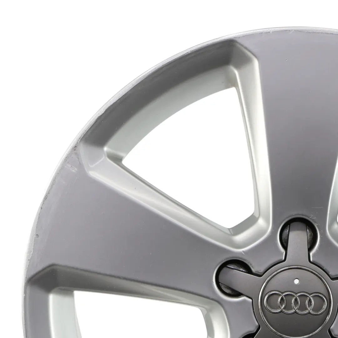 Silberne Leichtmetallfelge 17" ET:51 7,5J Sternspeiche für Audi A3 8V mit Teilenummer 8V0601025BK Audi A3 8V Silberne Leichtmetallfelge 17" ET:51 7,5J Sternspeiche - SKU 8V0601025BK-1 - Teilenummer 8V0601025BK