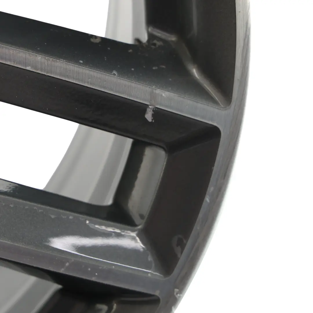 Jante Alliage 18" ET:51 7,5J pour Audi A3 8V à propos du numéro de pièce 8V0601025M Audi A3 8V Jante Alliage 18" ET:51 7,5J - SKU 8V0601025M-1 - Numéro de pièce 8V0601025M