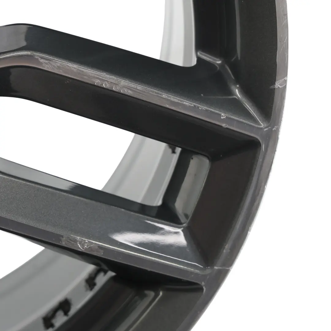 Cerchio in Lega 18" ET:51 7,5J per Audi A3 8V con numero di parte 8V0601025M Audi A3 8V Cerchio in Lega 18" ET:51 7,5J - SKU 8V0601025M - Numero di parte 8V0601025M