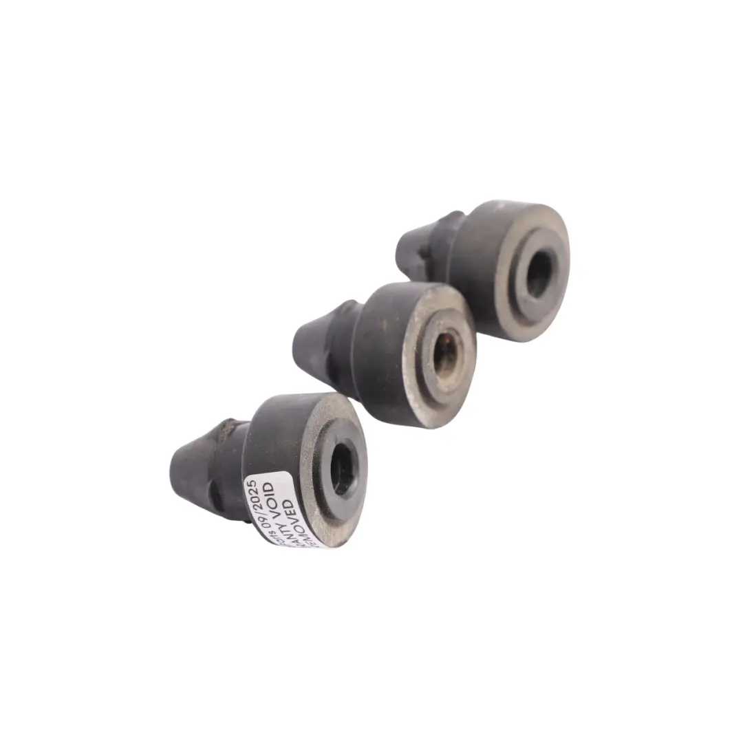 Filter Box Rubber Bushing Bearing SET X3 to Audi A4 B9 A5 F5 Air with Part number 8W0129669 Audi A4 B9 A5 F5 Air Filter Box Rubber Bushing Bearing SET X3 - SKU 8W0129669 - Part number 8W0129669