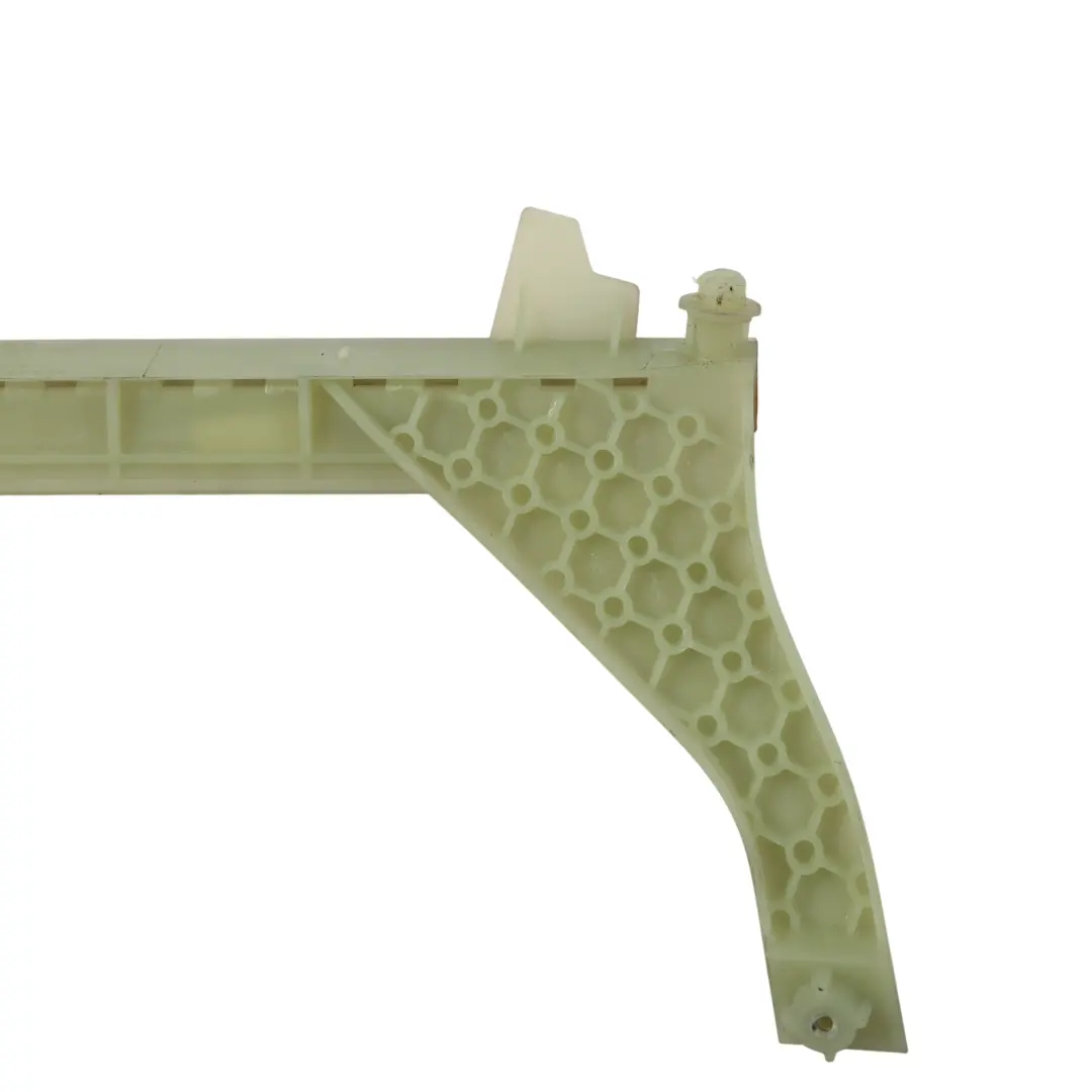 Guía Ventana Trasera Riel Puerta Moldura Derecha para Audi A4 S4 B9 Sedan con número de pieza 8W0839068 Audi A4 S4 B9 Sedan Guía Ventana Trasera Riel Puerta Moldura Derecha - SKU 8W0839068 - Número de pieza 8W0839068