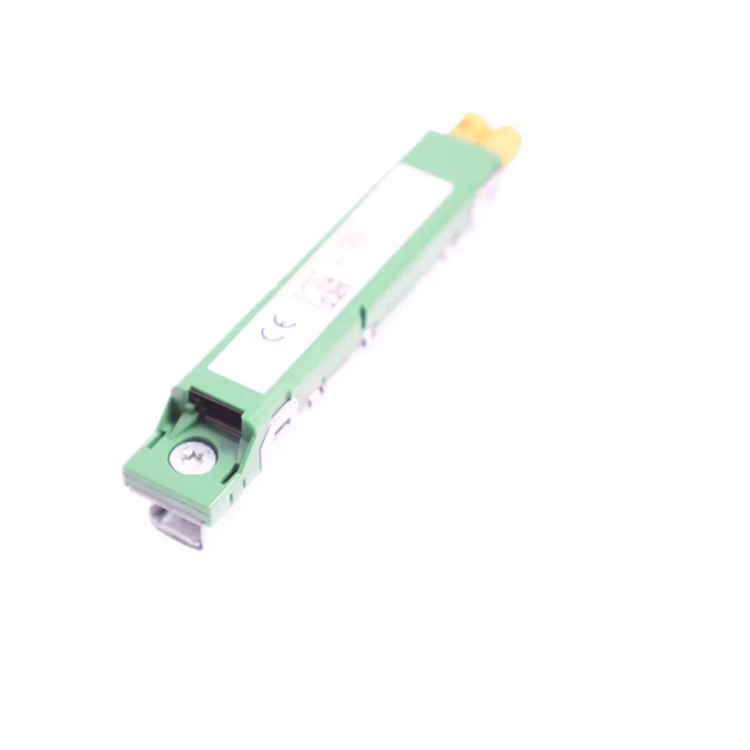 Aerial Antenna Amplifier Booster Unit Module to Audi A4 B9 A5 F5 with Part number 8W6035225R Audi A4 B9 A5 F5 Aerial Antenna Amplifier Booster Unit Module - SKU 8W6035225R - Part number 8W6035225R