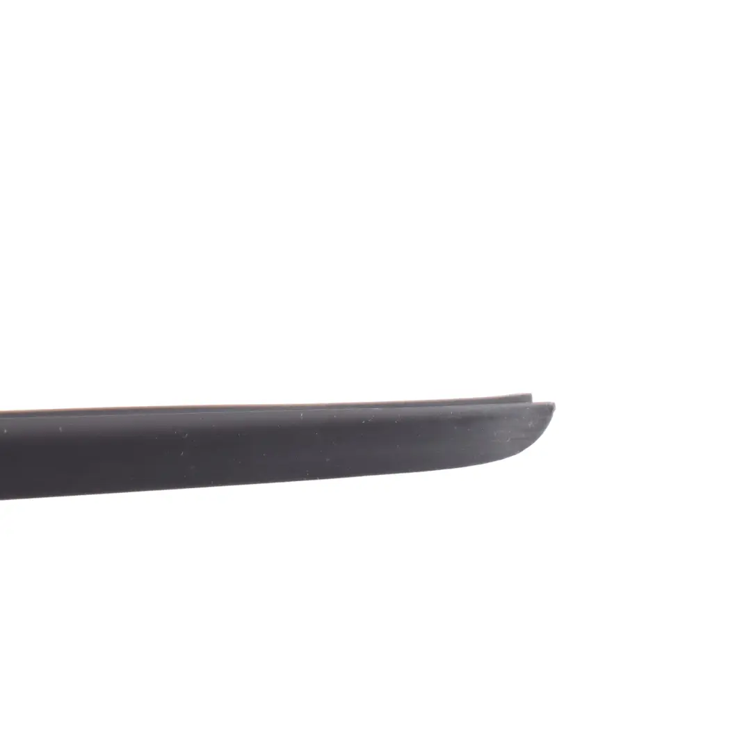 Bande Déflectrice D'Eau Pour Pare Brise Avant Gauche pour Audi A5 F5 à propos du numéro de pièce 8W6854327B Audi A5 F5 Bande Déflectrice D'Eau Pour Pare Brise Avant Gauche - SKU 8W6854327B - Numéro de pièce 8W6854327B