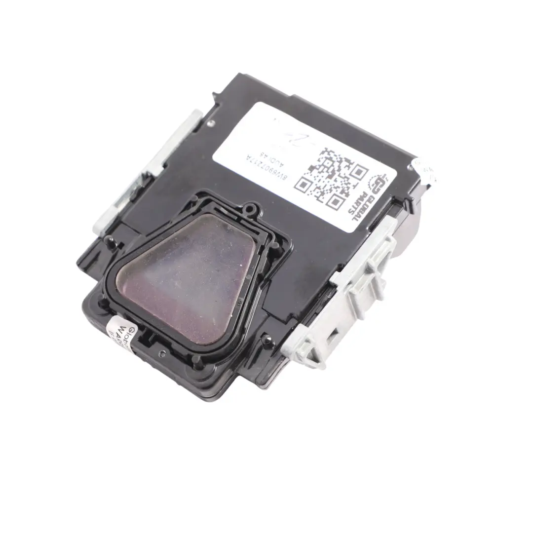 Kamera Przedniej Szyby Asystenta Pasa Ruchu do Audi A5 F5 o numerze 8W6907217A Audi A5 F5 Kamera Przedniej Szyby Asystenta Pasa Ruchu - SKU 8W6907217A - Numer Części 8W6907217A