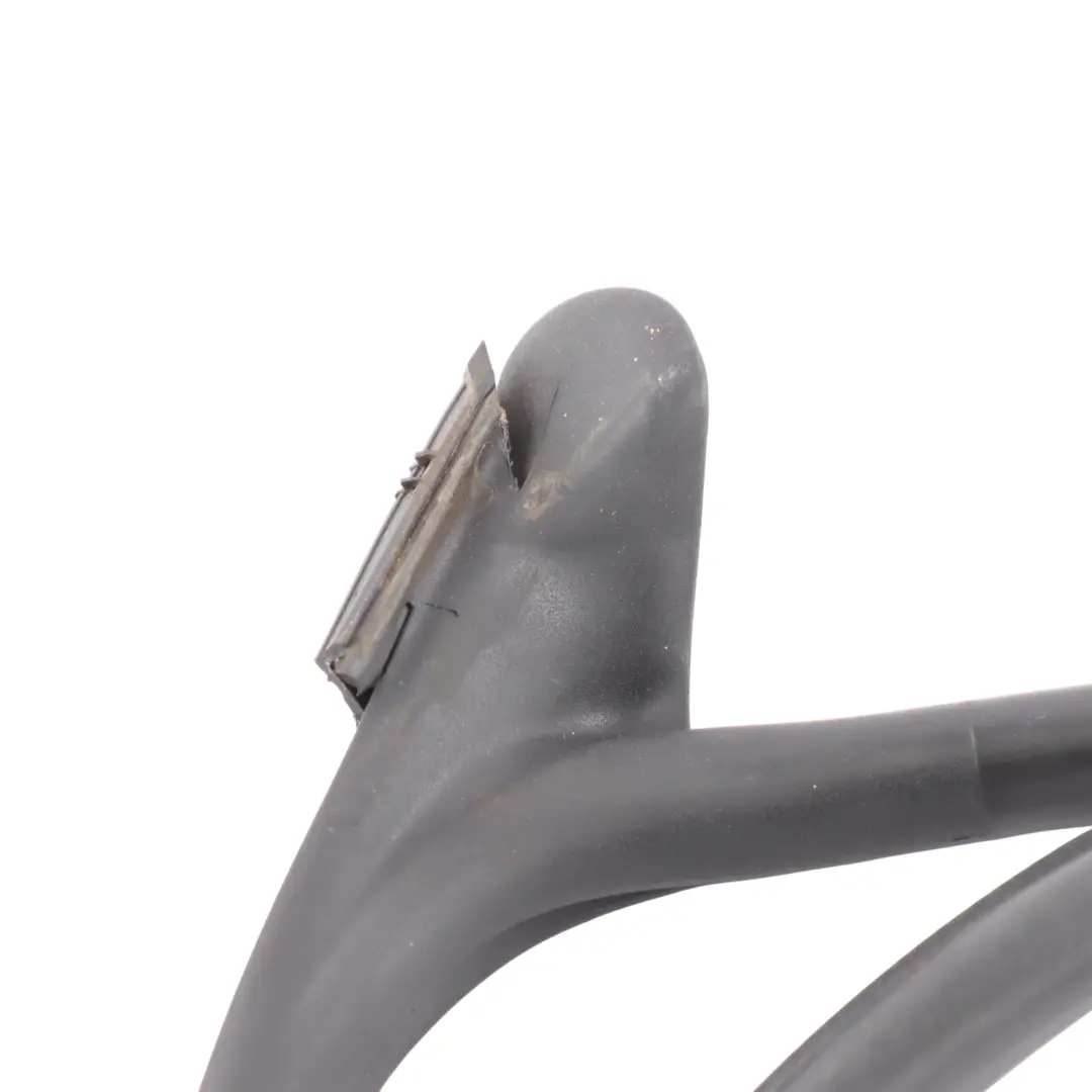 Joint D'Étanchéité De Vitre Avant Droite Côté Passager pour Audi A5 F5 à propos du numéro de pièce 8W8831708 Audi A5 F5 Joint D'Étanchéité De Vitre Avant Droite Côté Passager - SKU 8W8831708 - Numéro de pièce 8W8831708