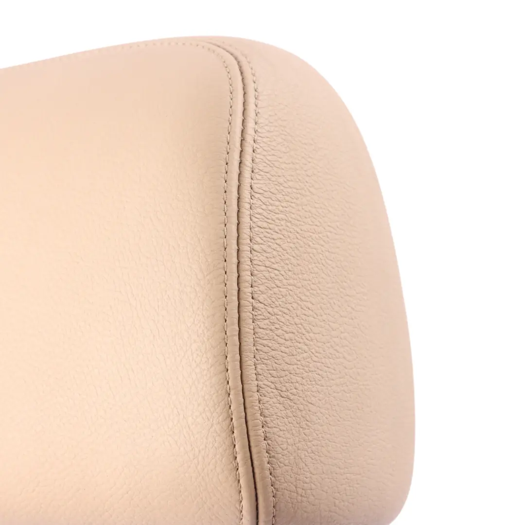 Zagłówek Fotela Sportowego Przód Lewy Prawy Skóra Nevada Beige do BMW X5 E70 o numerze 9112546 BMW X5 E70 Zagłówek Fotela Sportowego Przód Lewy Prawy Skóra Nevada Beige - SKU 9112546 - Numer Części 9112546