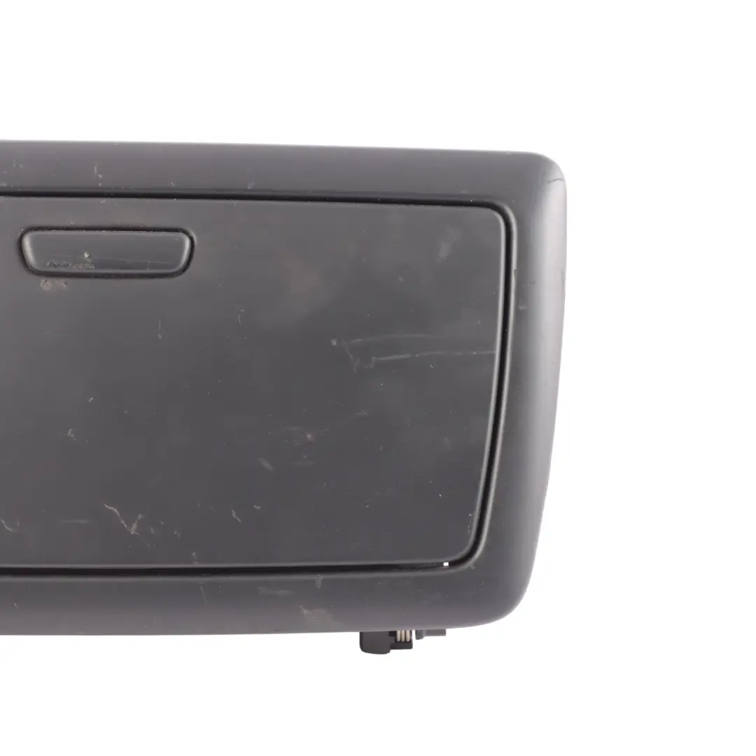 Rangement tableau de bord BMW E81 E82 E87 LCI Rangement bord pour à propos du numéro de pièce 9127054 Rangement tableau de bord BMW E81 E82 E87 LCI Rangement bord - SKU 9127054-2 - Numéro de pièce 9127054