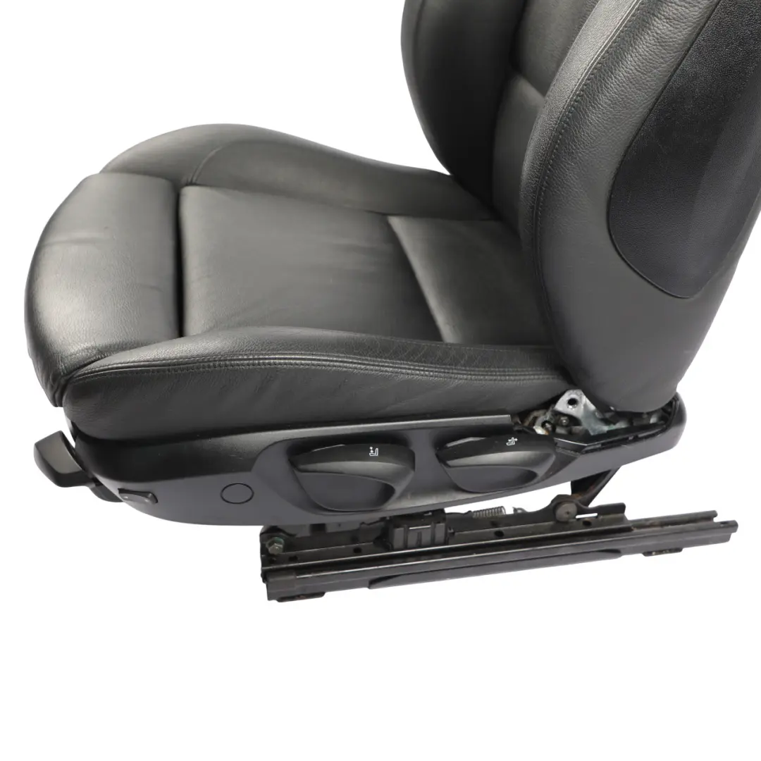 Fotel Lewy Przód Czarna Skóra Grzany do BMW E90 o numerze 9156453 BMW E90 Fotel Lewy Przód Czarna Skóra Grzany - SKU 9156453-3 - Numer Części 9156453