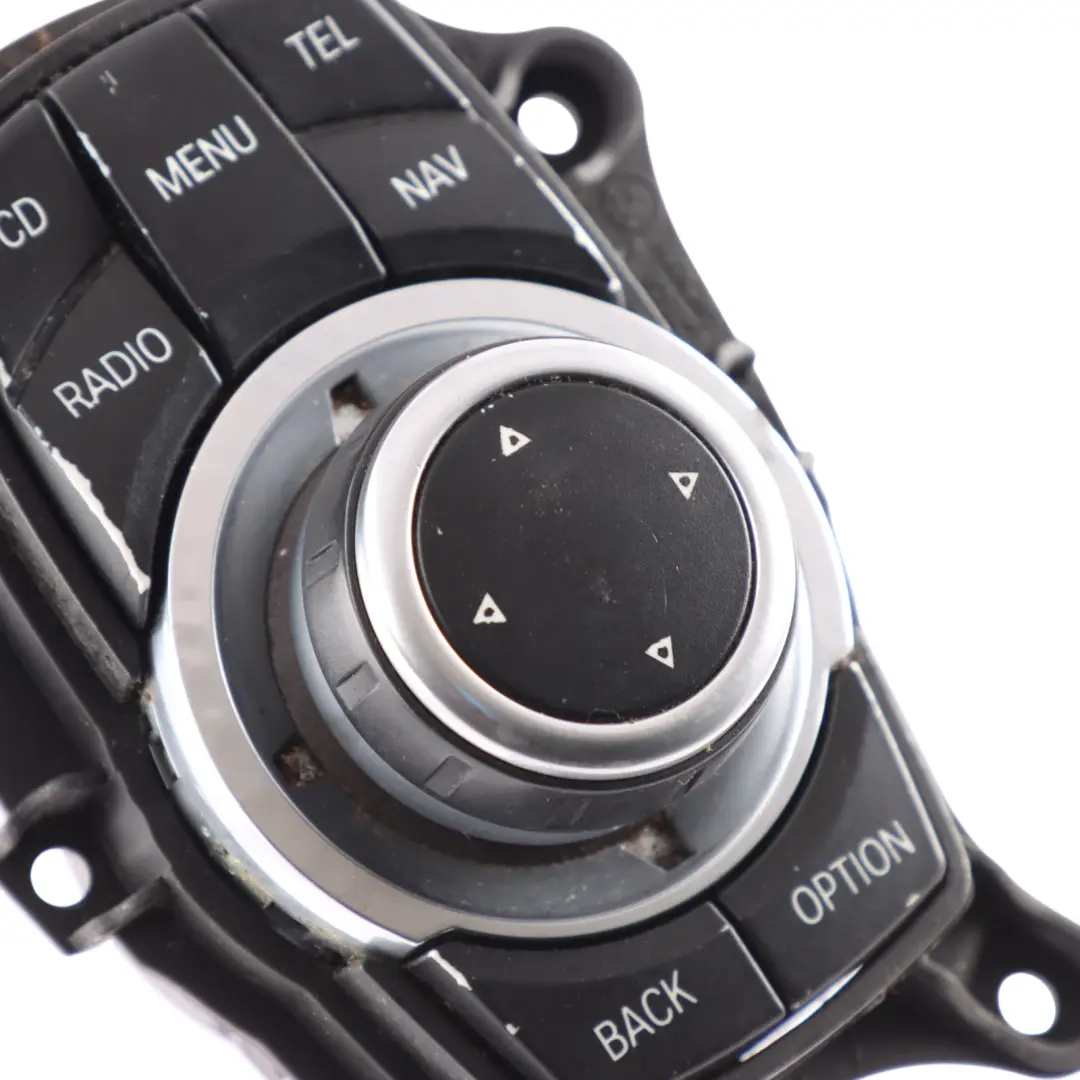 iDrive Tel Nav CD Controller Knob Button to BMW E60 LCI E81 E87 E90 with Part number 9213309 BMW E60 LCI E81 E87 E90 iDrive Tel Nav CD Controller Knob Button - SKU 9213309-3 - Part number 9213309