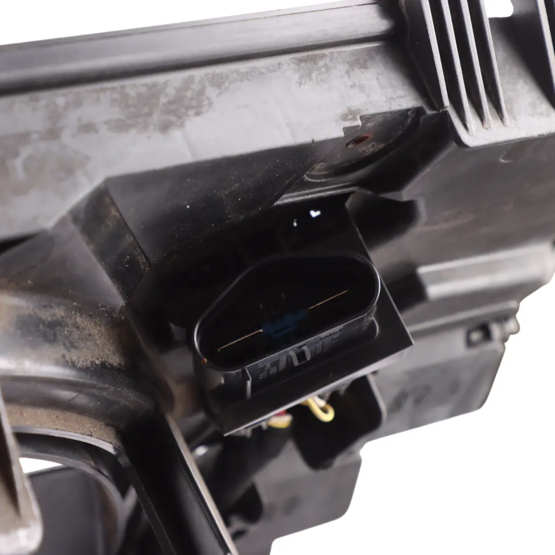 Cooling Blower Fan 850W Brose to Porsche Cayenne 92A Engine with Part number 95810606120 Porsche Cayenne 92A Engine Cooling Blower Fan 850W Brose - SKU 95810606120 - Part number 95810606120