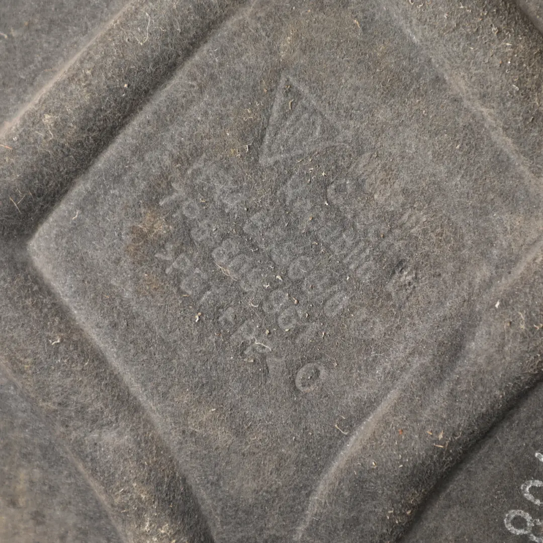 Front Wheel Arch Cover Housing Left N/S 7P5809961 to Porsche Cayenne 92A with Part number 95850496101 Porsche Cayenne 92A Front Wheel Arch Cover Housing Left N/S 7P5809961 - SKU 95850496101 - Part number 95850496101