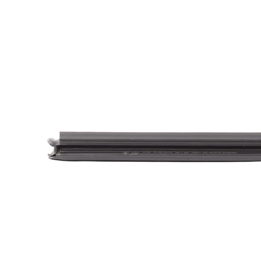 Porsche Cayenne 92A Rear Door Window Seal Rubber Gasket Left N/S 7P0839471C - SKU 95853347111 - Part number 95853347111