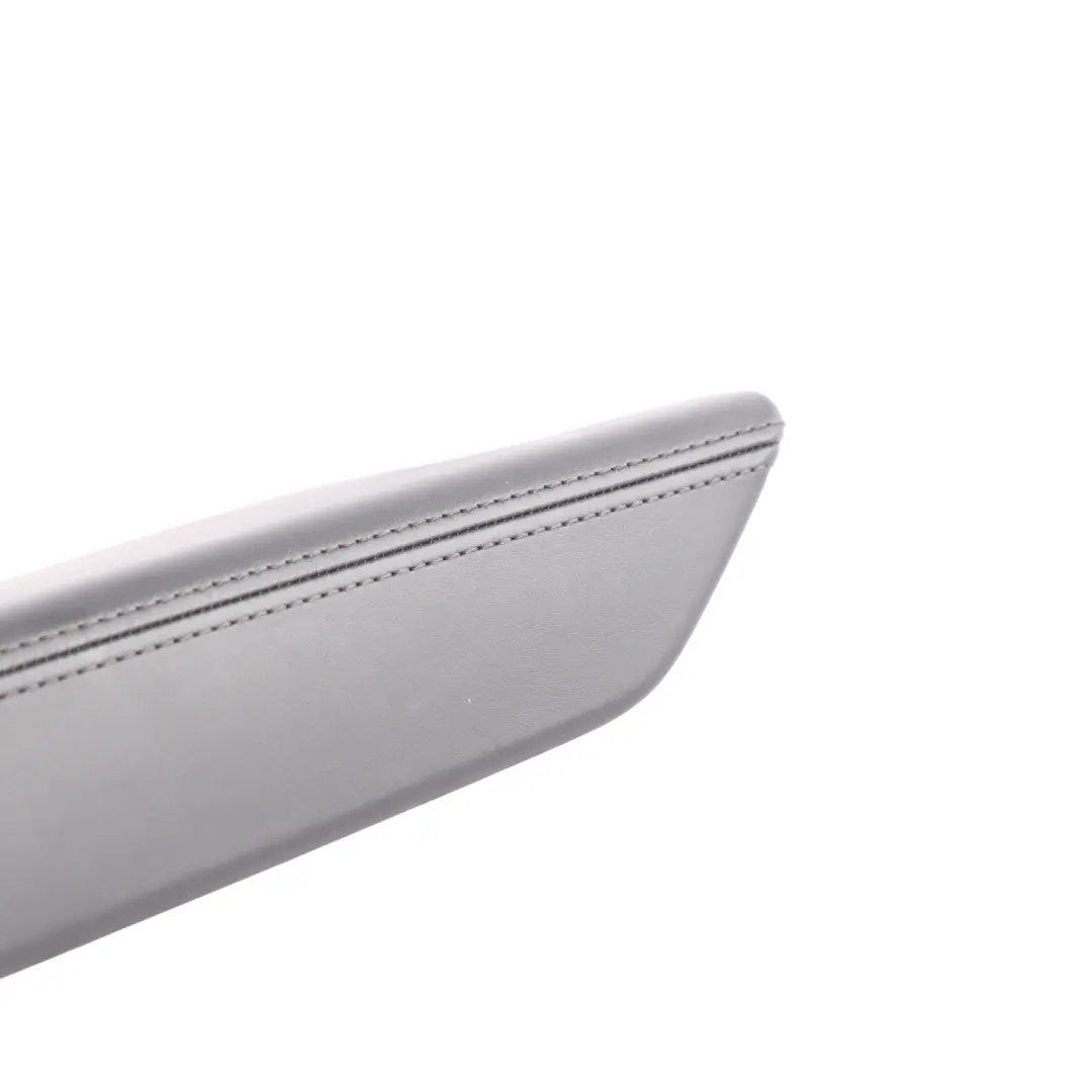 Door Card Armrest Front Left N/S Black Leather 7P5867173 to Porsche Cayenne 92A with Part number 95855517301 Porsche Cayenne 92A Door Card Armrest Front Left N/S Black Leather 7P5867173 - SKU 95855517301 - Part number 95855517301