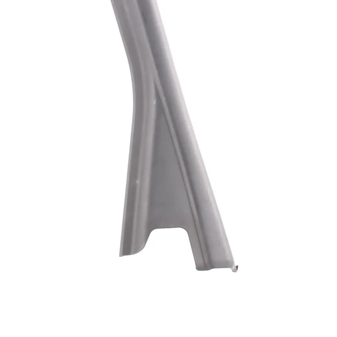 Door Window Frame Cover Trim Rear Right O/S 7P0867686 to Porsche Cayenne 92A with Part number 95855568600 Porsche Cayenne 92A Door Window Frame Cover Trim Rear Right O/S 7P0867686 - SKU 95855568600 - Part number 95855568600