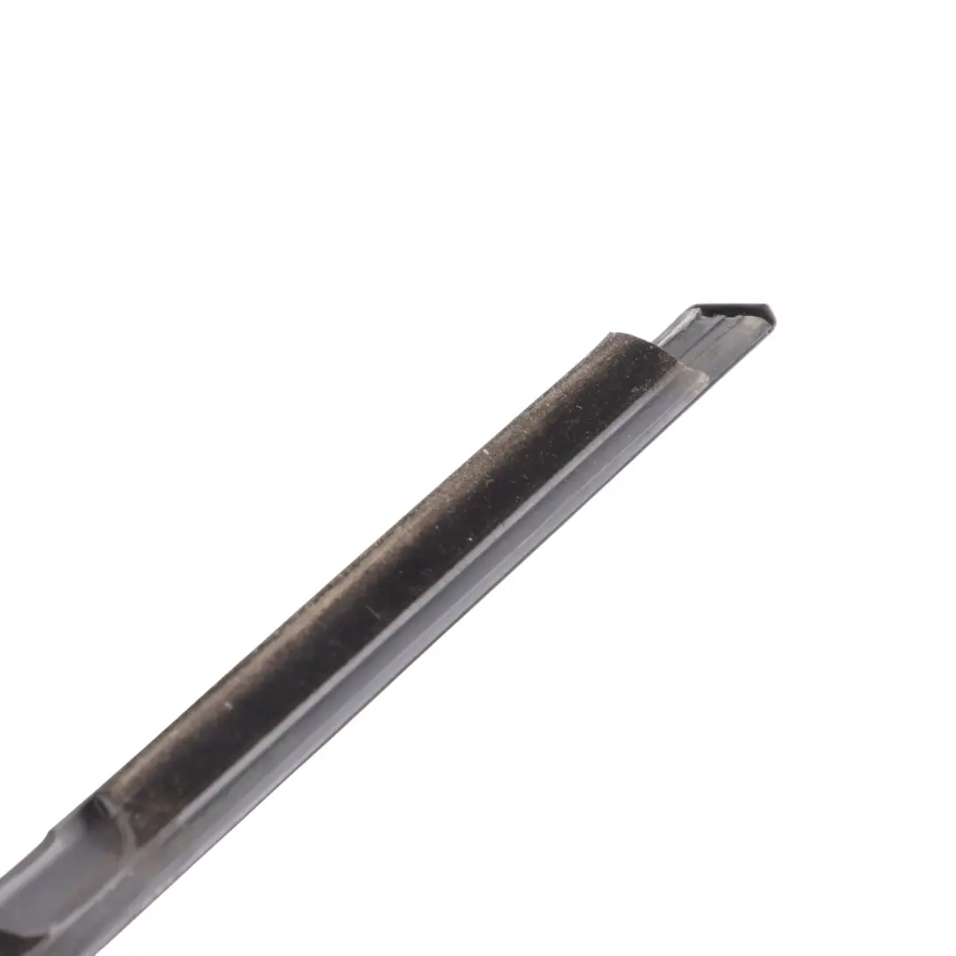 Front Door Weather Strip Seal Gasket Left N/S 7P0837477E to Porsche Cayenne 92A with Part number 95855947511 Porsche Cayenne 92A Front Door Weather Strip Seal Gasket Left N/S 7P0837477E - SKU 95855947511 - Part number 95855947511