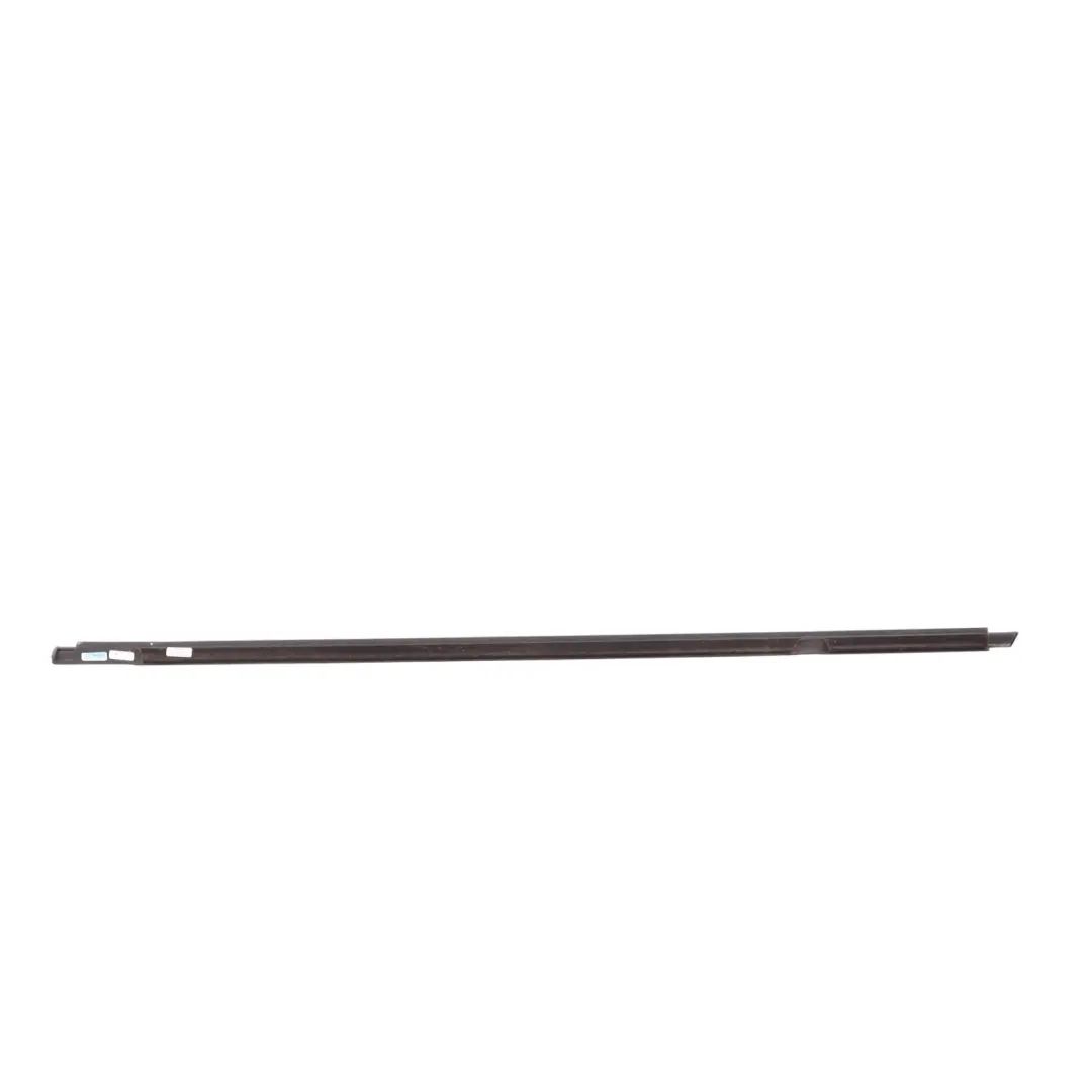 Front Door Weather Strip Seal Gasket Right O/S 7P0837478E to Porsche Cayenne 92A with Part number 95855947611 Porsche Cayenne 92A Front Door Weather Strip Seal Gasket Right O/S 7P0837478E - SKU 95855947611 - Part number 95855947611