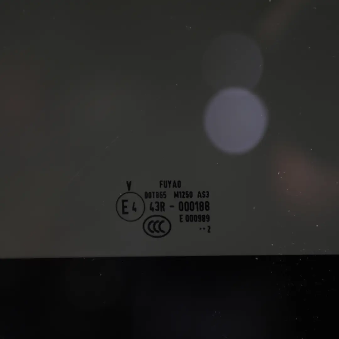 958 Panoramic Sunroof Rear Glass Panel AS3 to Porsche Cayenne 92A with Part number 95856205601 Porsche Cayenne 92A 958 Panoramic Sunroof Rear Glass Panel AS3 - SKU 95856205601 - Part number 95856205601