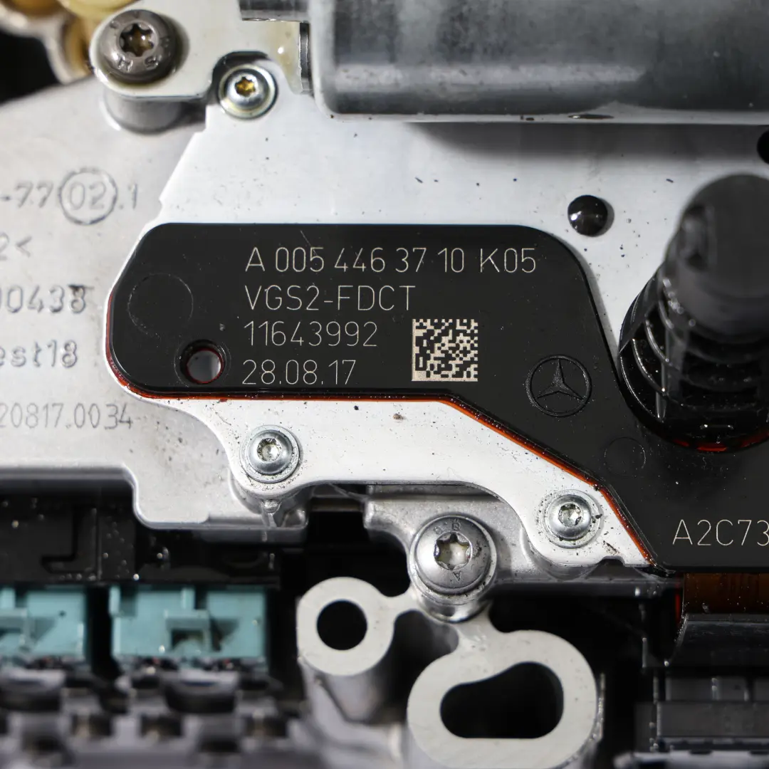 Mechatronik Steuergerät Automatik Getriebe 724.033 für Mercedes W177 mit Teilenummer A0002703900 Mercedes W177 Mechatronik Steuergerät Automatik Getriebe 724.033 - SKU A0002703900 - Teilenummer A0002703900