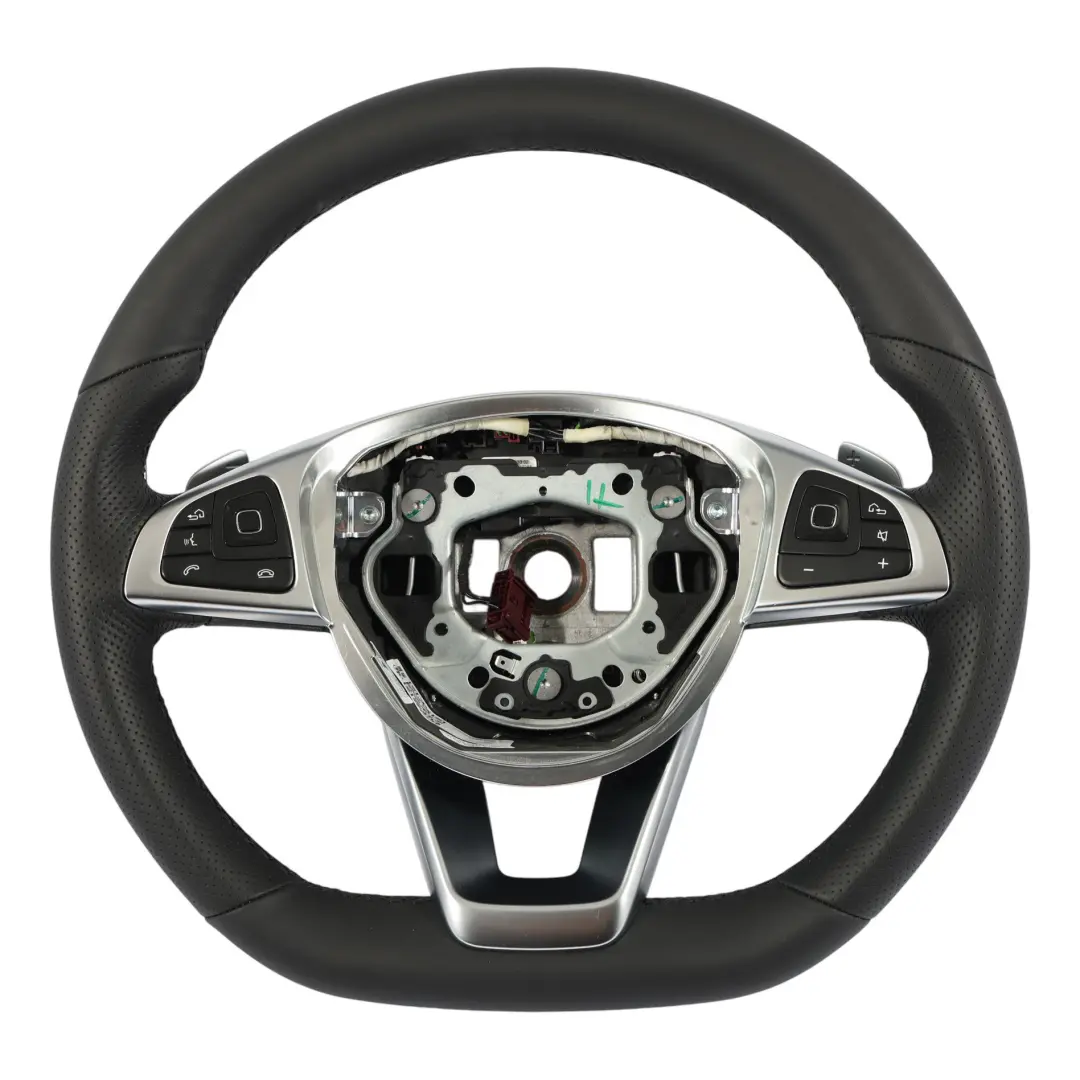 Kierownica NOWA Czarna Skóra Ścięta Łopatki do Mercedes W213 o numerze A0004606600 Mercedes W213 Kierownica NOWA Czarna Skóra Ścięta Łopatki - SKU A0004606600-1 - Numer Części A0004606600