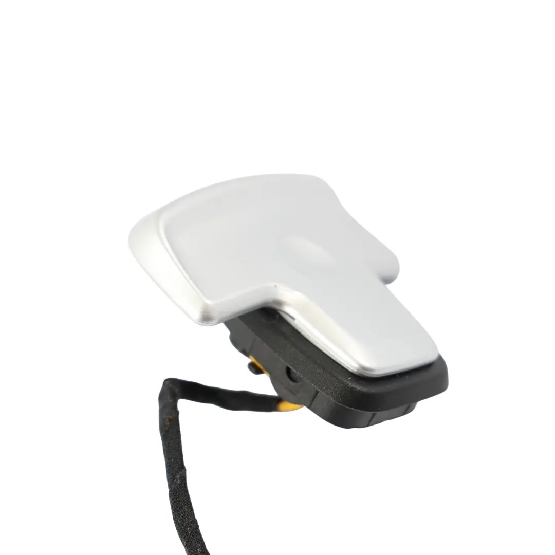 Paletas De Cambio Superior Inferior AMG para Mercedes W204 W212 Volante con número de pieza A0005453068 Mercedes W204 W212 Volante Paletas De Cambio Superior Inferior AMG - SKU A0005453068-1 - Número de pieza A0005453068