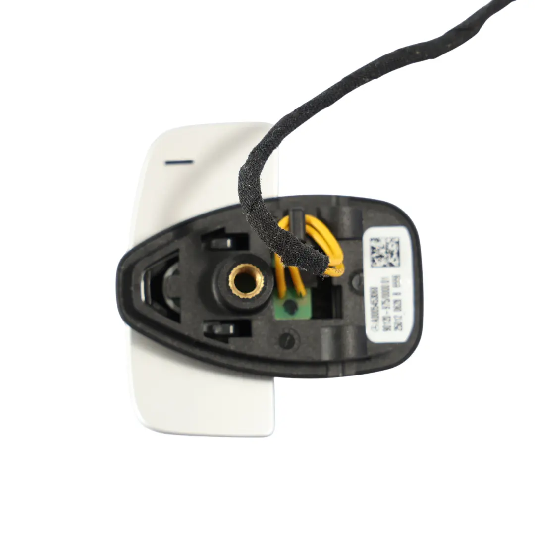 Mercedes W204 W212 Volante Paletas De Cambio Superior Inferior AMG - SKU A0005453068-1 - Número de pieza A0005453068