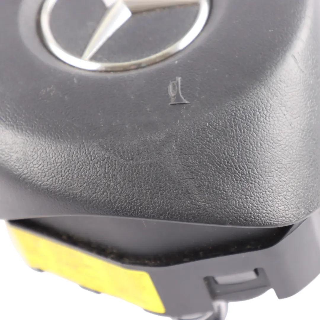 Volant Airbag conducteur pour Mercedes Vito W447 à propos du numéro de pièce A0008601402 Mercedes Vito W447 Volant Airbag conducteur - SKU A0008601402 - Numéro de pièce A0008601402